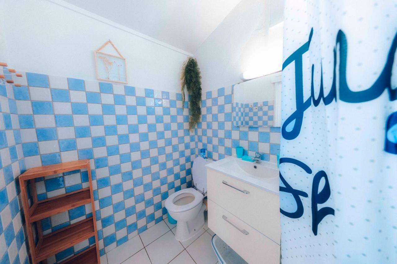 Appartement Coco T4 En R+1 Proche Du Lagon Ла-Салин-ле-Бен Экстерьер фото